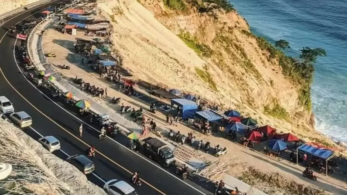 Akses Lebih Mudah Menuju Pantai Sine Tulungagung Melalui Jalur Lintas Selatan