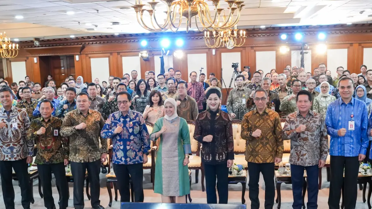 BRI dan PERBANAS Berkolaborasi dengan OJK dan Kemkomdigi untuk Ciptakan Ekosistem Keuangan Digital yang Aman di Blitar