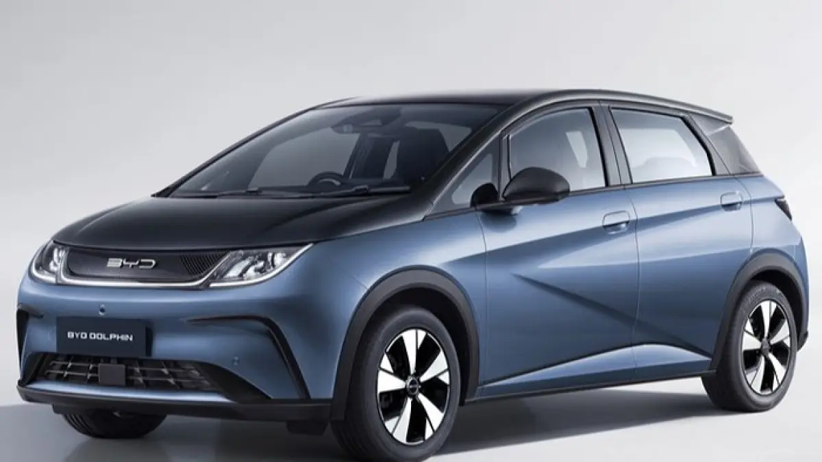 BYD Dolphin Memikat Hati Pasar Mobil Listrik Blitar: Harga Mulai Rp369 Juta dengan Banyak Keuntungan