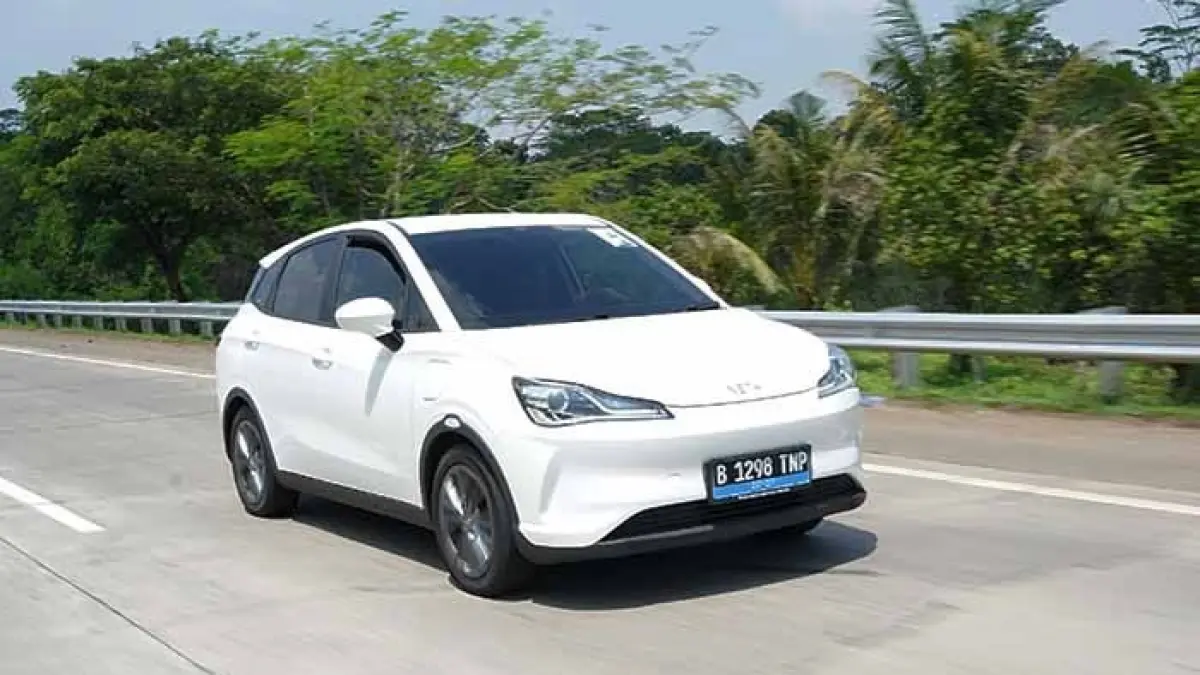 BYD M6: Mobil Listrik 7 Penumpang dengan Jarak Tempuh Mengesankan dan Harga Terjangkau di Blitar
