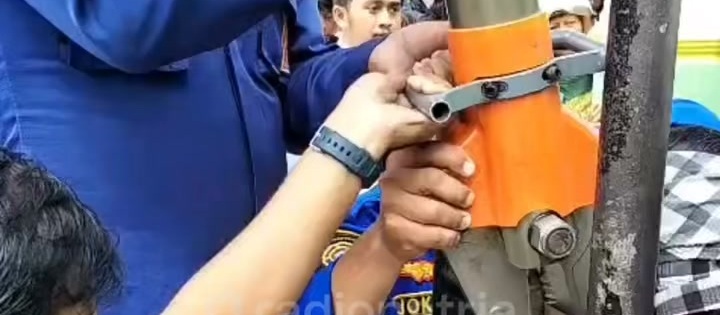Evakuasi Dramatis di SDN 4 Kampungdalem: Keselamatan Siswa Jadi Prioritas