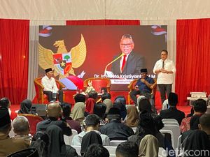 Hasto Kristianto: Joko Pramono sebagai Inspirasi untuk Mencerdaskan Bangsa di Seminar Bulan Bung Karno