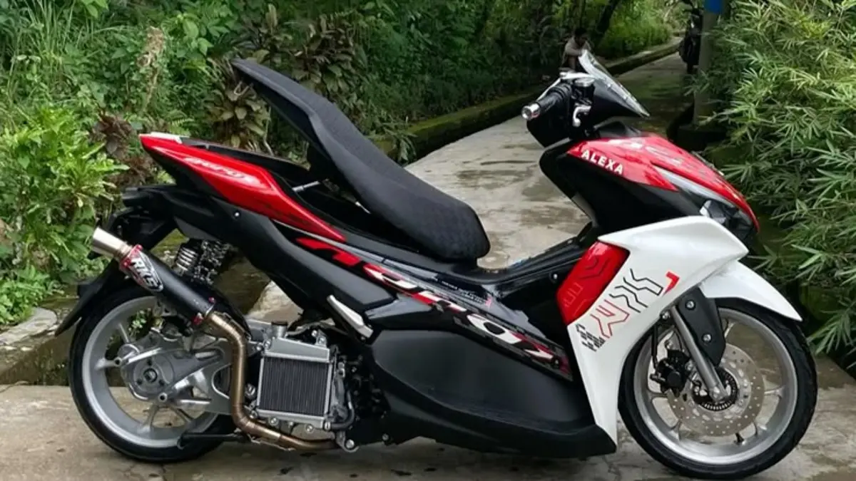 Inovasi Yamaha Aerox E: Skutik Listrik Modular dengan Desain Klasik