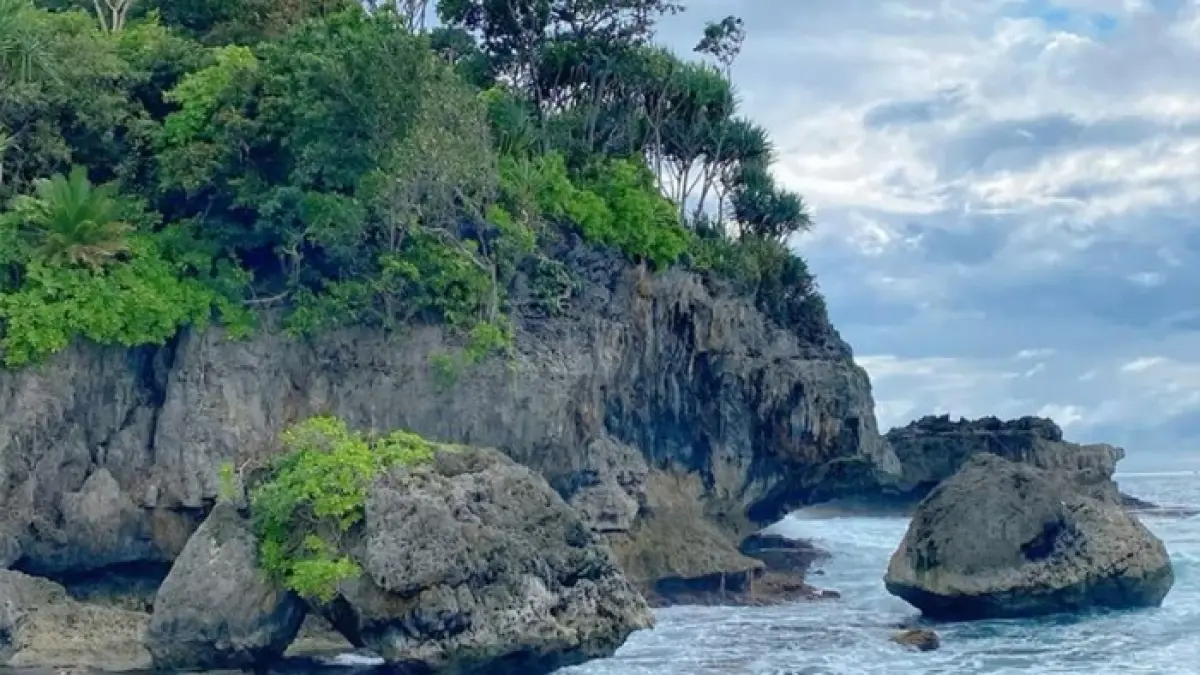 Keberadaan Nyi Roro Kidul dan Daya Tarik Pantai Selatan: Warisan Budaya yang Hidup di Blitar