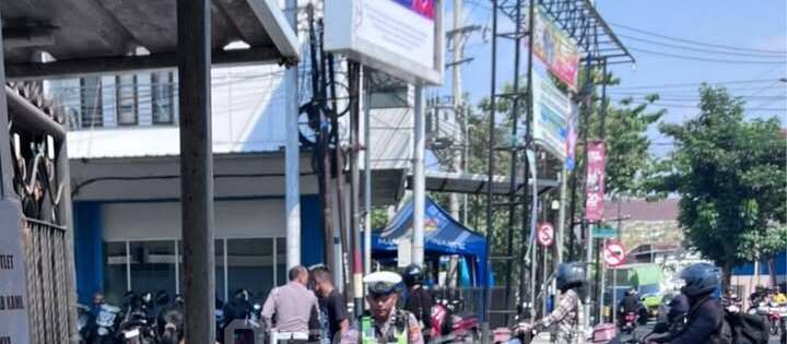 Kecelakaan Tunggal di Pertigaan Jalan Melati-Jalan Veteran: Penyebab dan Penanganan Korban