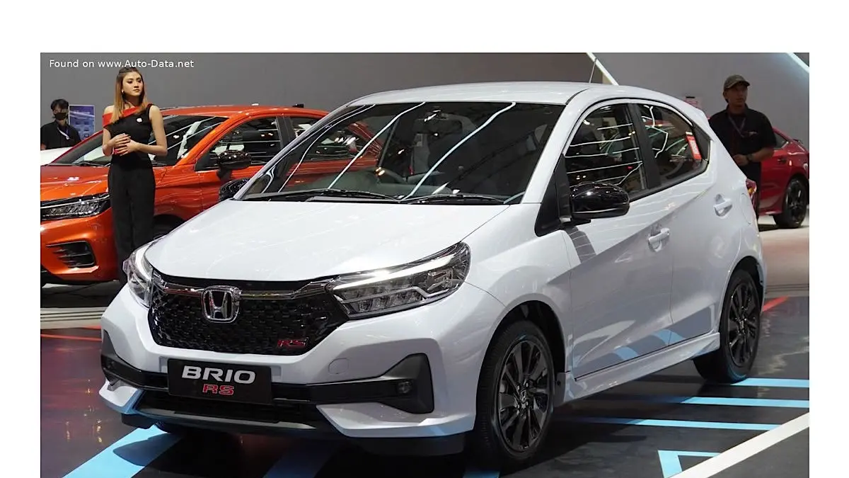 Kelebihan dan Kekurangan Honda Brio Satya CVT: Pilihan Cerdas untuk Warga Blitar