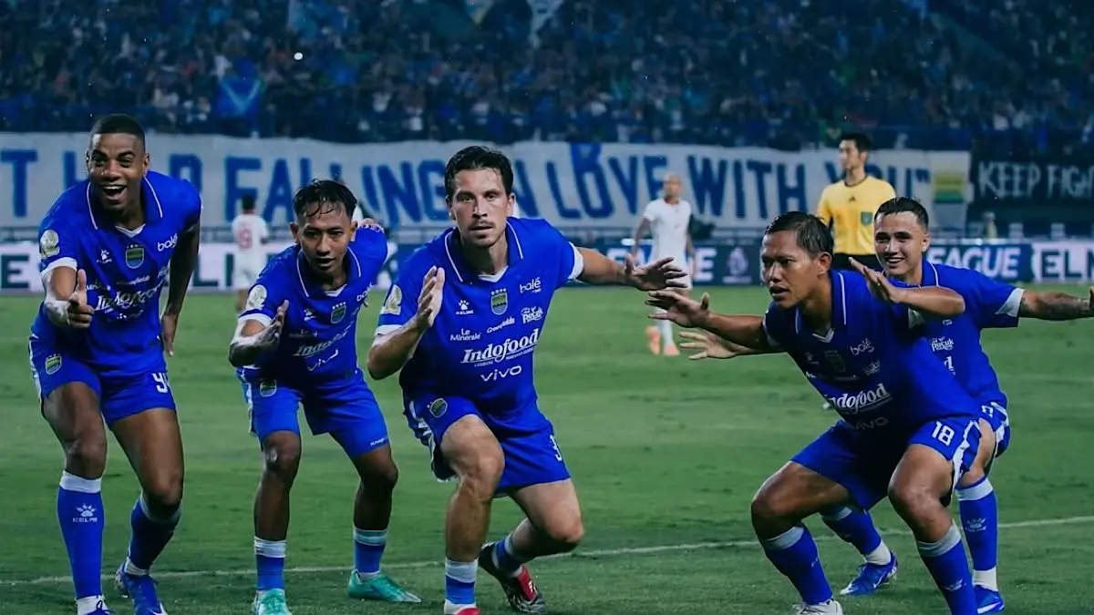 Kiper Jadi Prioritas Persib Bandung Usai Kepergian Dimas Drajat