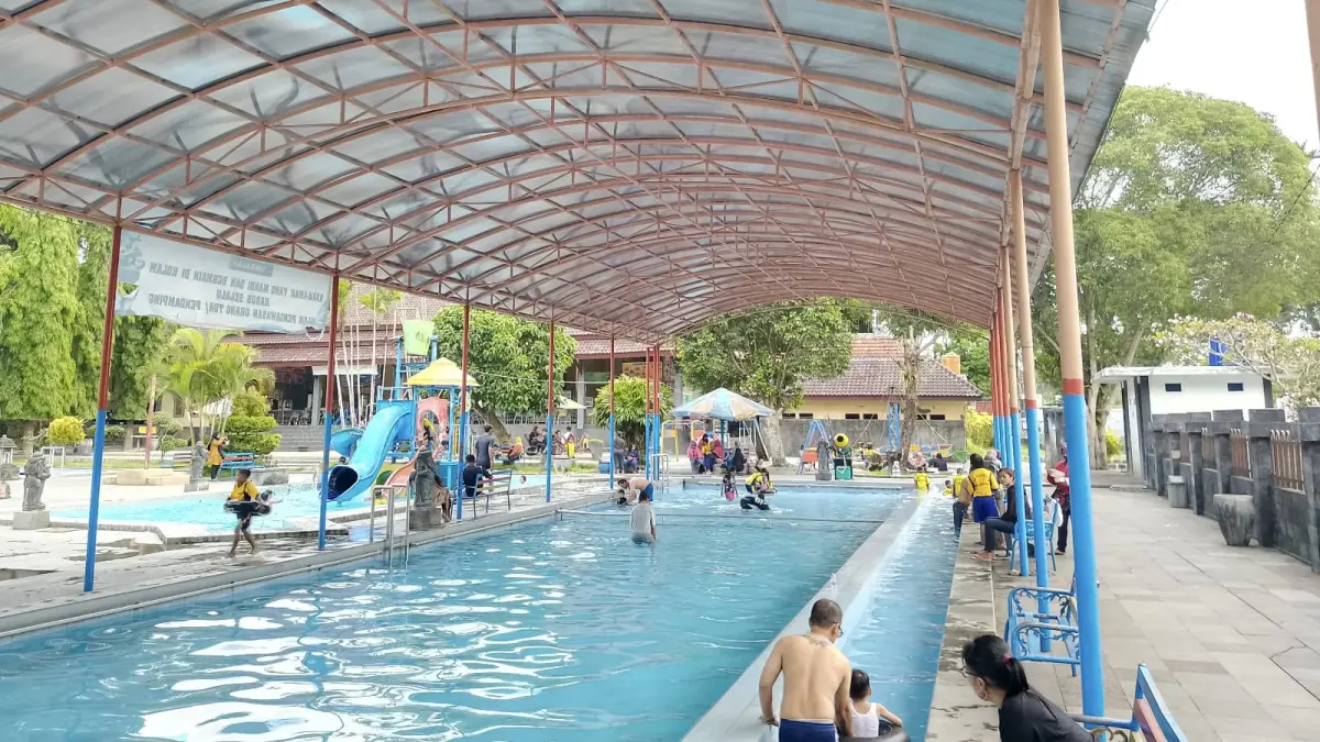 Kolam Renang Penataran: Pemkab Blitar Cari Pengelola Baru dengan Target Sewa Rp 425 Juta