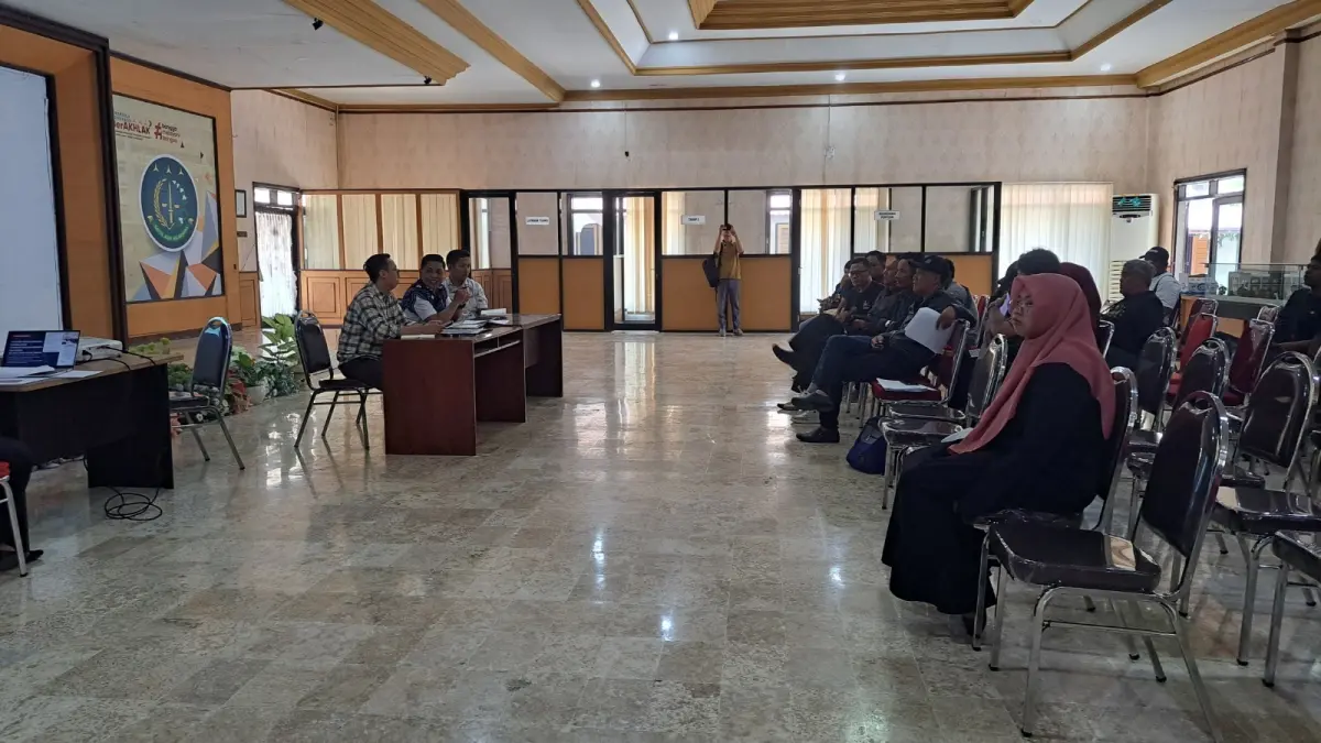 KRPK dan FPPM Pertanyakan Penanganan Kasus Dana Desa Bululawang di Kejari Blitar