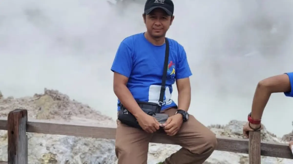 M. Saiful Munib: Menemukan Inspirasi di Puncak Gunung