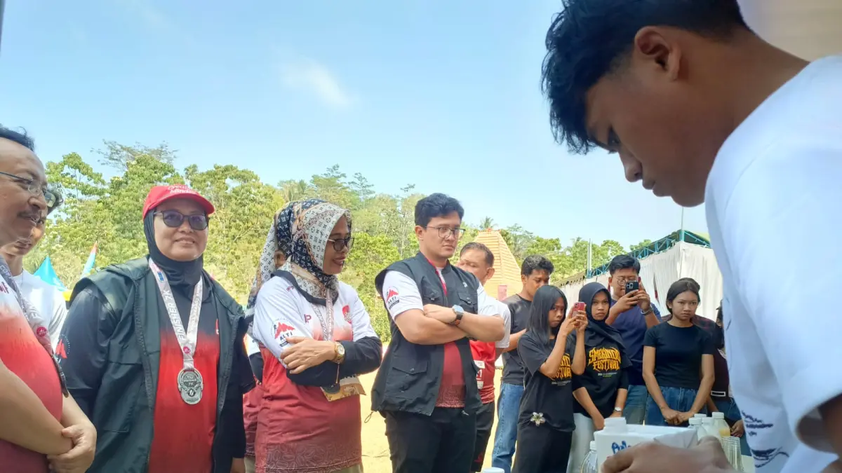 Membangkitkan Potensi Desa Wisata Kemirigede melalui Festival Budaya dan Olahraga