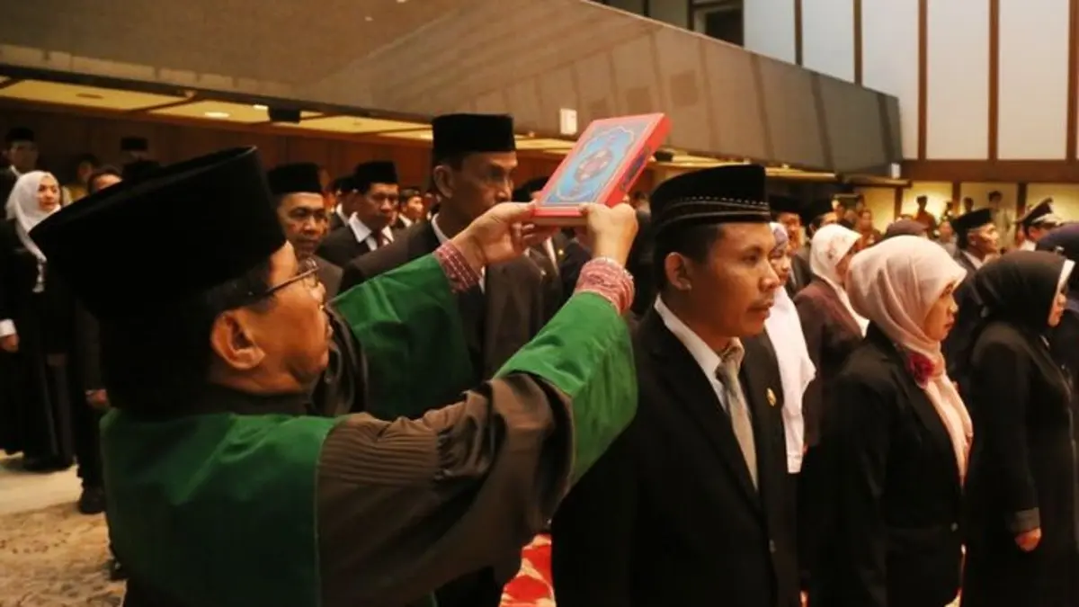 Mengenal Struktur Kekuasaan Pemerintahan Indonesia dari Desa hingga Pusat
