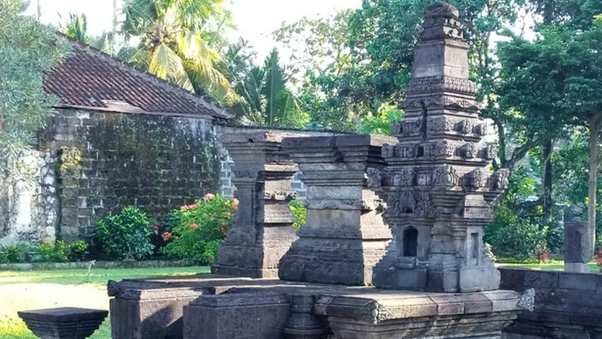 Menggali Jejak Sejarah di Candi Kotes Blitar: Warisan Majapahit yang Menawan