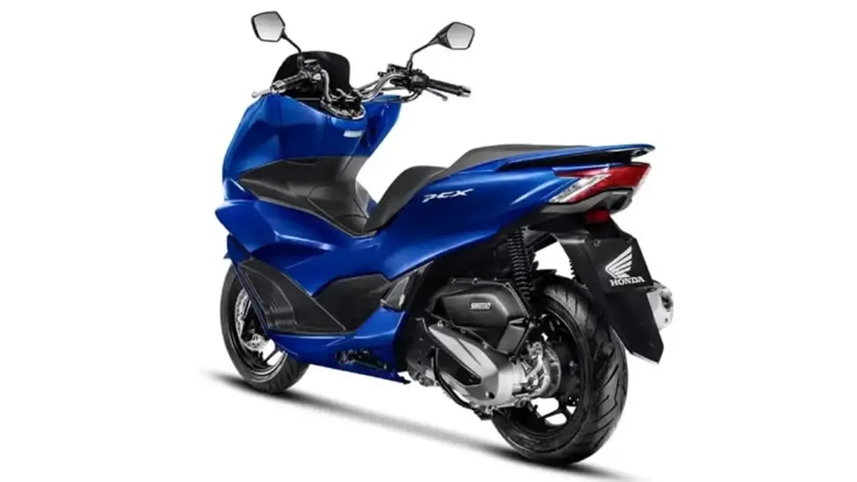 Menyelami Kenyamanan dan Teknologi Honda PCX 160 RoadSync, Skutik Premium Pilihan Masyarakat Blitar