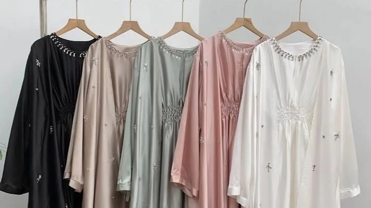 Menyelami Tren Busana Muslim di Thamrin City: Pilihan Abaya Dubai dan Gamis Maroko yang Menarik