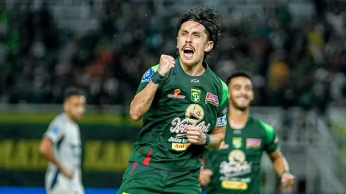 Menyingkap Strategi Taktis Persebaya Surabaya dengan Formasi Pemain Bintang
