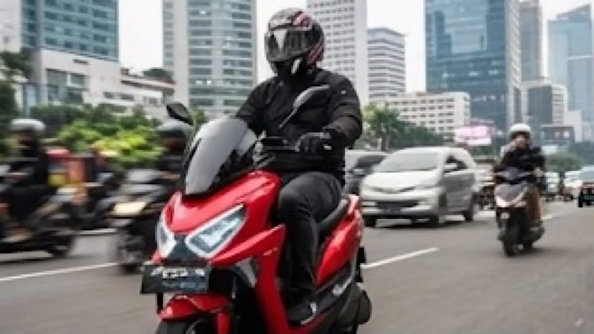 Motor Listrik Indomobil Hadir dengan Garansi 3 Tahun dan Baterai Milik Konsumen