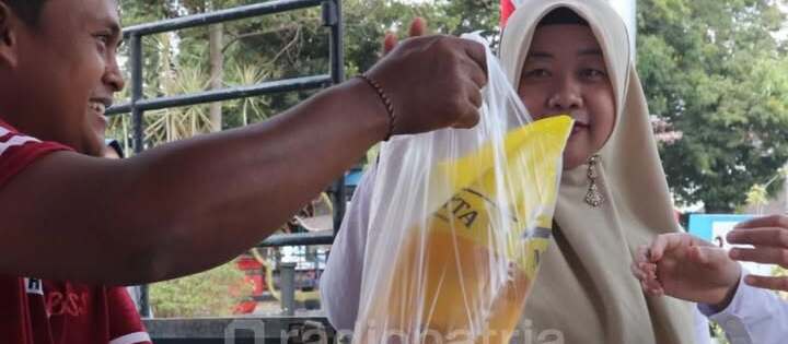 Operasi Pasar Murah Pemkab Blitar: Menstabilkan Harga dan Membantu Masyarakat