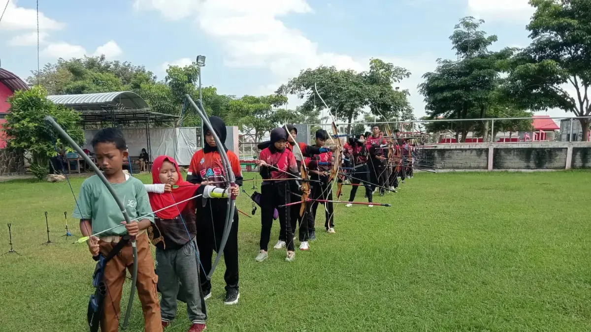 Panahan Kota Blitar Siap Rebut Medali di POPDA Jatim 2026 dengan Latihan Intensif