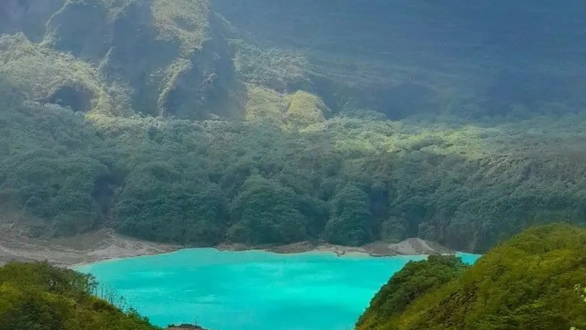 Panduan Lengkap Menjelajahi Wisata Kawah Gunung Kelud Melalui Sugiwaras, Dapatkan Informasi Tiket dan Rutenya!