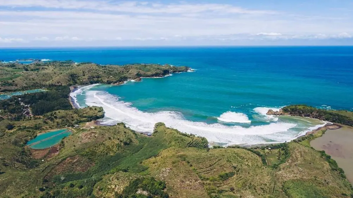 Pantai Serang Blitar: Destinasi Wisata Populer dengan ATV, Kuliner Lezat, dan Camping Gratis di Pesisir Selatan