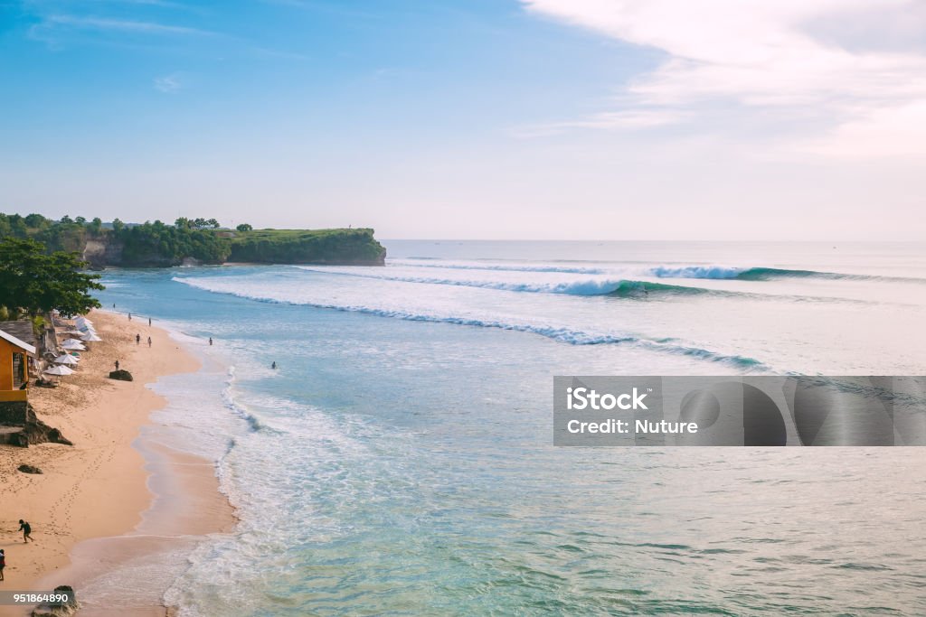 Pantai Serang Blitar: Surga Tersembunyi bagi Pecinta Surfing di Jawa Timur