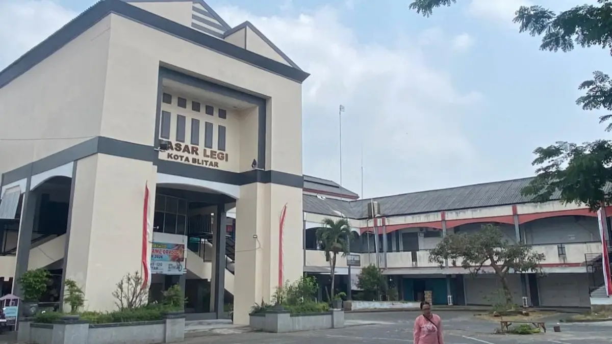 Pasar Legi Blitar: Menyongsong Kebangkitan Setelah Terpuruk oleh Kebakaran dan Pandemi
