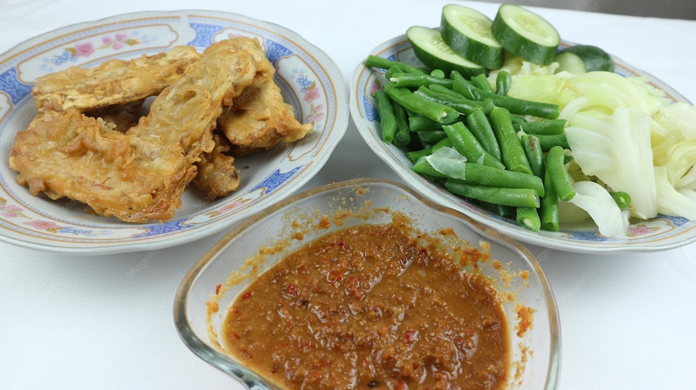 Pecel Blitar: Menyatu dengan Tradisi Kuliner Khas Kota Patria