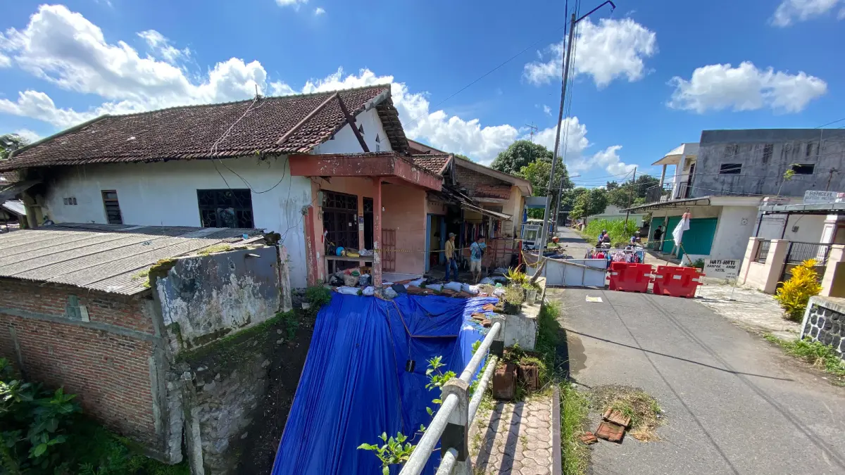 Pembangunan Jembatan di Jalan CR Sukandar Dimulai, Pemkot Blitar Pastikan Akses Kembali Normal