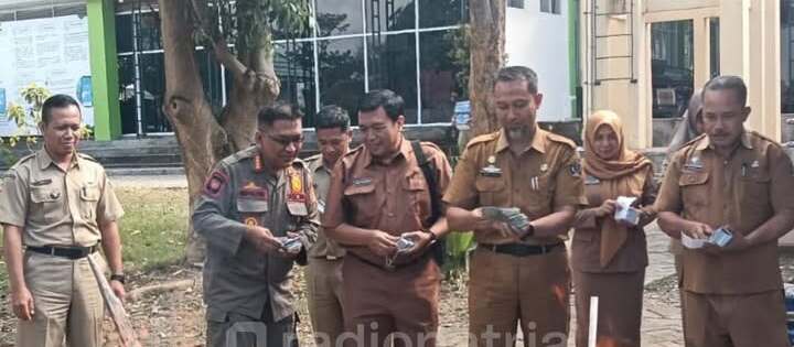 Pemkab Blitar Musnahkan 55.964 Dokumen e-KTP dan KIA untuk Lindungi Data Pribadi Warga