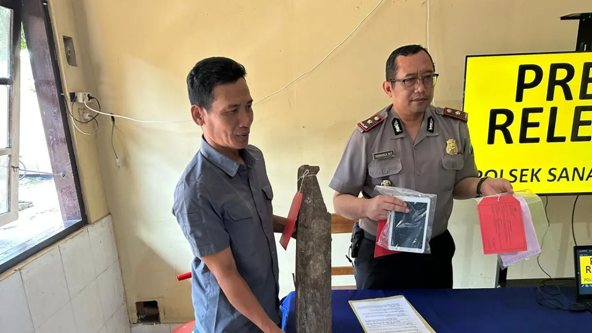Pencurian di Sananwetan: Pemuda Berusia 19 Tahun Diduga Curi HP di Konter Tetangga