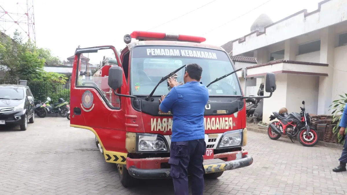 Peningkatan Respons Pemadaman Kebakaran: Damkar Blitar Segera Tambah Armada Baru Rp 2 Miliar