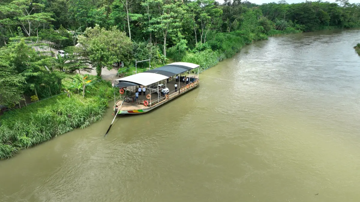 Peningkatan Standar Keselamatan di 13 Lokasi Penyeberangan Sungai Brantas di Blitar
