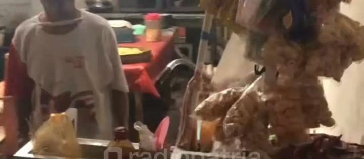 Penjual Cilok di Ngoran Nglegok Blitar Jadi Korban Penipuan Uang Palsu