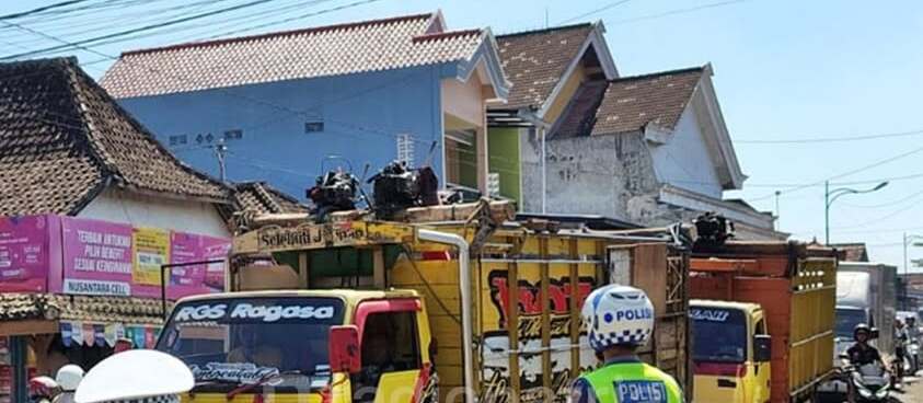 Penurunan Intensitas Kendaraan Besar di Jalur Pedesaan Kecamatan Gondang Tulungagung