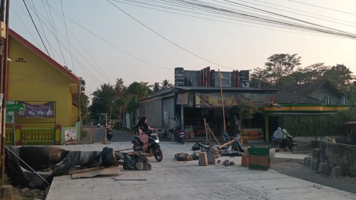 Perbaikan Jalan Candirejo-Sidorejo: Harapan Baru Bagi Warga Ponggok
