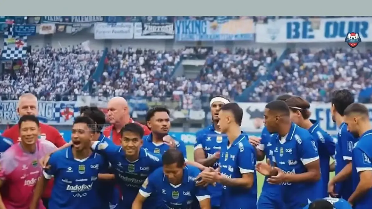 Persib Bandung Terdepan dalam Perburuan Mariano Peralta: Menggeser Rival Abadi