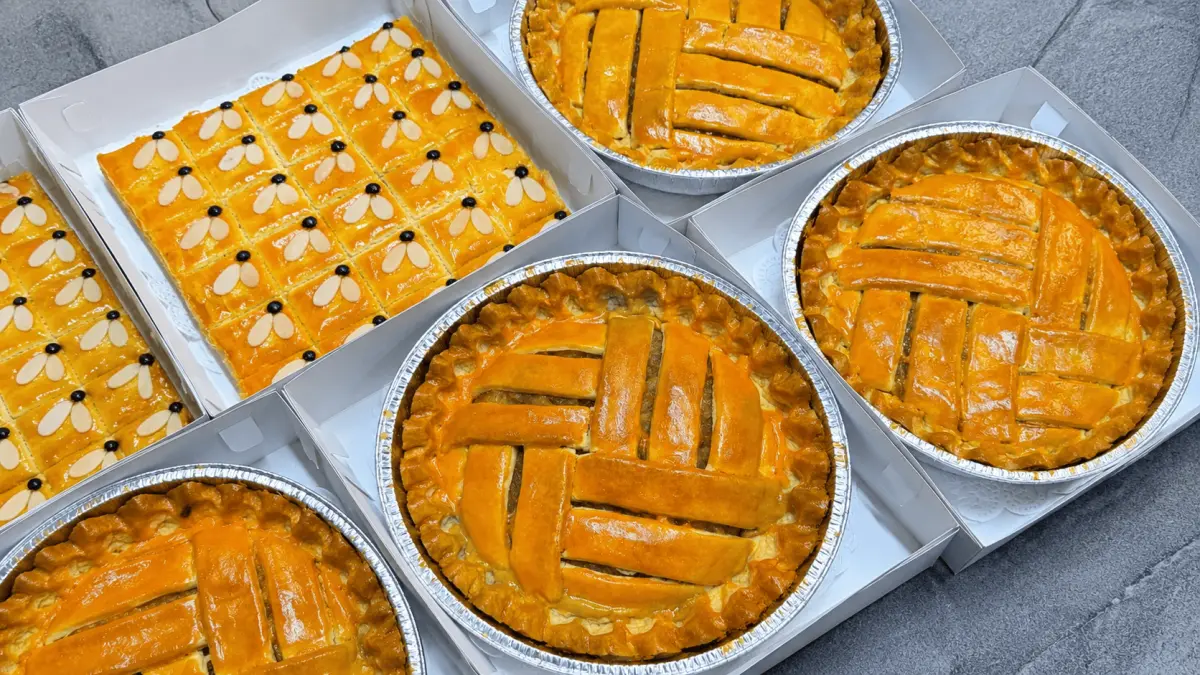 Pie Nanas Blitar: Camilan Manis Khas Lereng Kelud dengan Produksi Harian Mencapai 1.500 Pcs