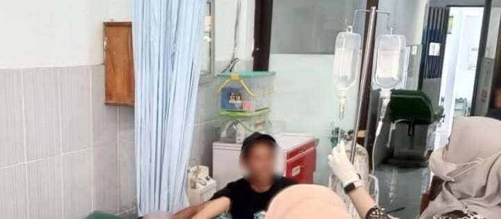 Puluhan Siswa SMPN 1 Kabuh Diduga Keracunan Makanan Program Makan Bergizi Gratis