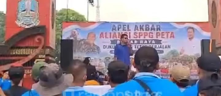 Relawan SPPG Kota Blitar Gelar Aksi untuk Pertahankan Program Makan Bergizi Gratis