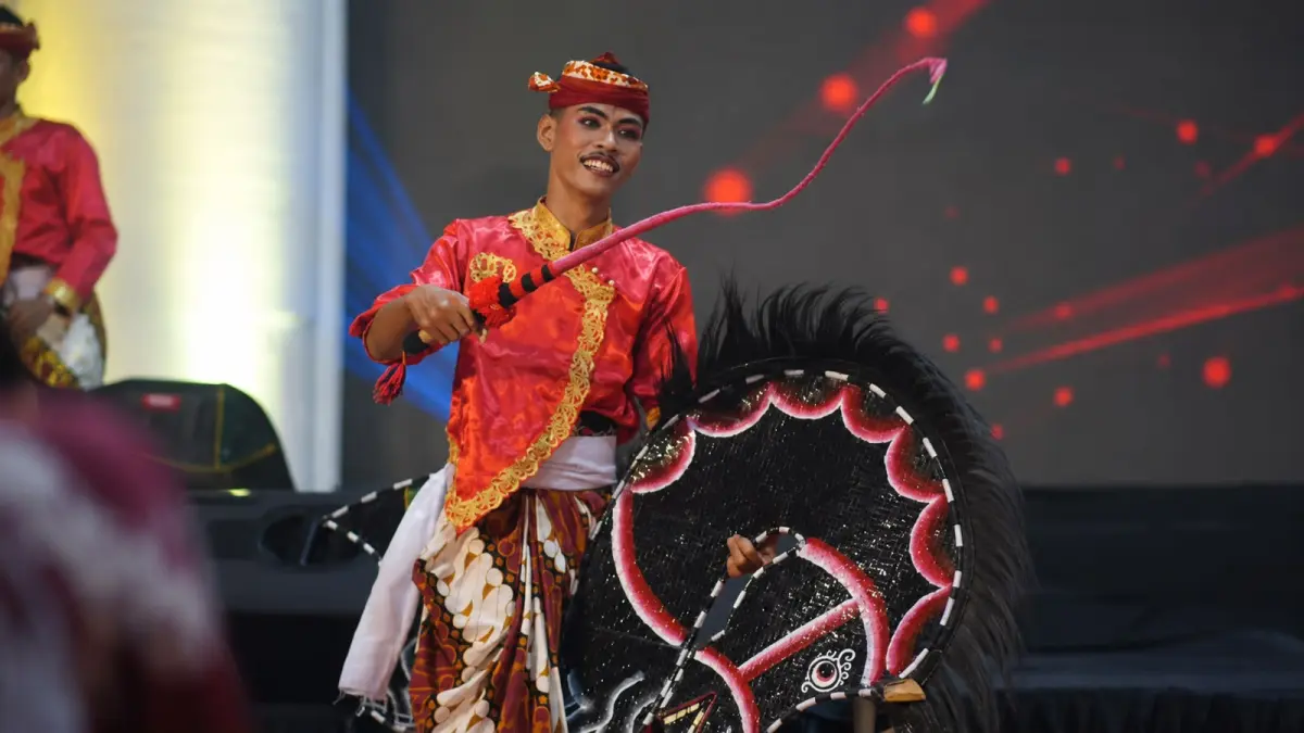 Rendra Febrian Permana: Misi Besar Mengangkat Jaranan ke Pentas Internasional