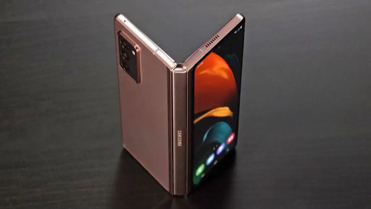 Samsung Galaxy Z Fold 7: Inovasi Smartphone Lipat Premium di Blitar, Namun dengan Beberapa Kekurangan