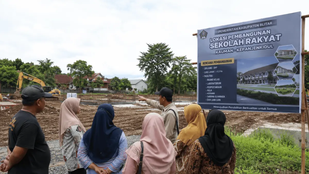 Sekolah Rakyat Kota Blitar Mengandalkan Guru Tamu Selama Masa Transisi