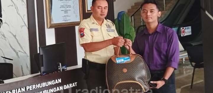 Terminal Patria Kota Blitar Temukan 18 Barang Tertinggal dalam 7 Bulan