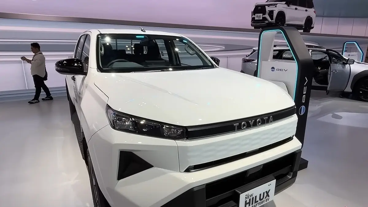 Toyota Hilux Hybrid 2026 Resmi Diluncurkan: Mesin 2.800 cc dengan Fitur Terkini untuk Kenyamanan Berkendara