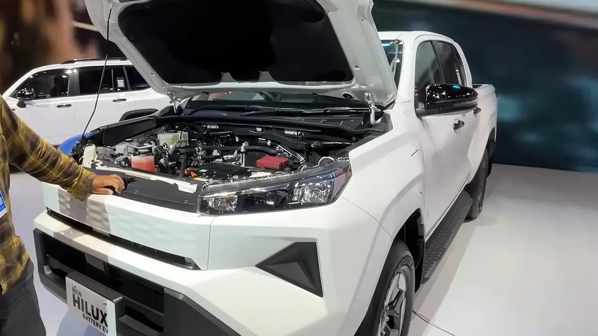 Toyota Luncurkan Hilux EV 2026: Pikap Listrik Inovatif dengan Jangkauan 315 Km