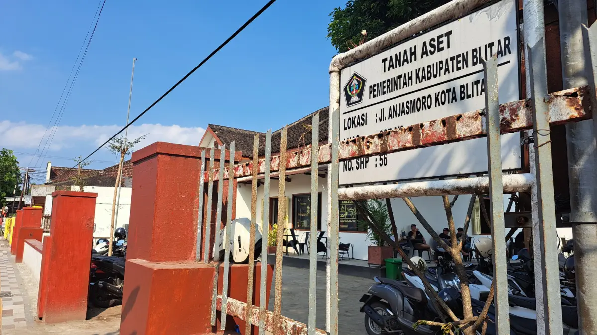 Transformasi Aset Pemkab Blitar: Kafe Modern di Jalan Anjasmoro