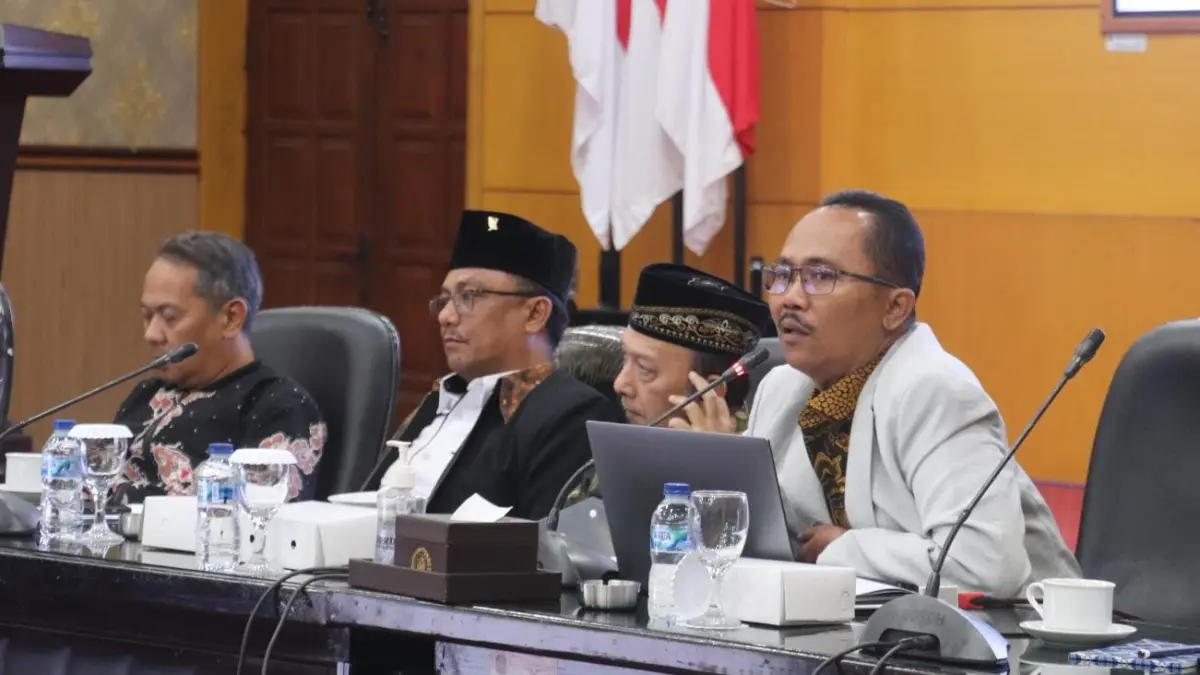 Uji Publik Raperda Kota Cerdas Blitar: Masyarakat Dilibatkan Secara Aktif