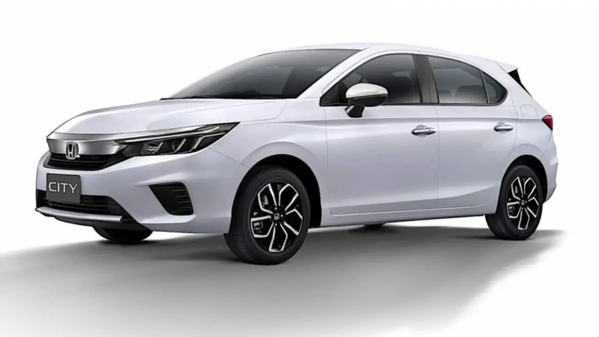 Ulasan Mendalam Honda City Hatchback RS: Pilihan Nyaman untuk Pengguna Blitar Pasca Honda Jazz
