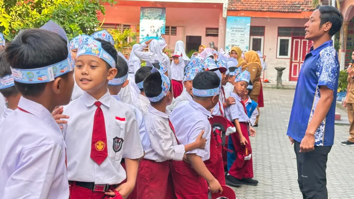 Upaya Dinas Pendidikan Kota Blitar Menanggulangi Minat Masuk SD Negeri yang Menurun